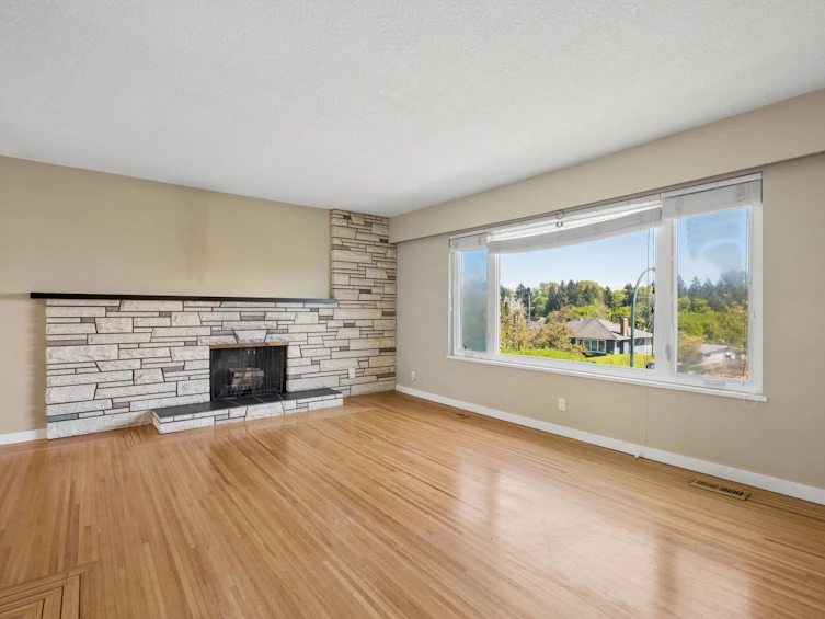 7621 Elliott Street, Vancouver, BC, V5S 2N8 - 7