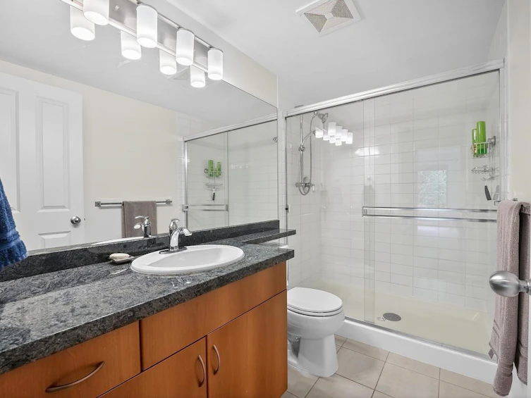 304-675 Park Crescent, New Westminster, BC, V3L 5W4 - 12