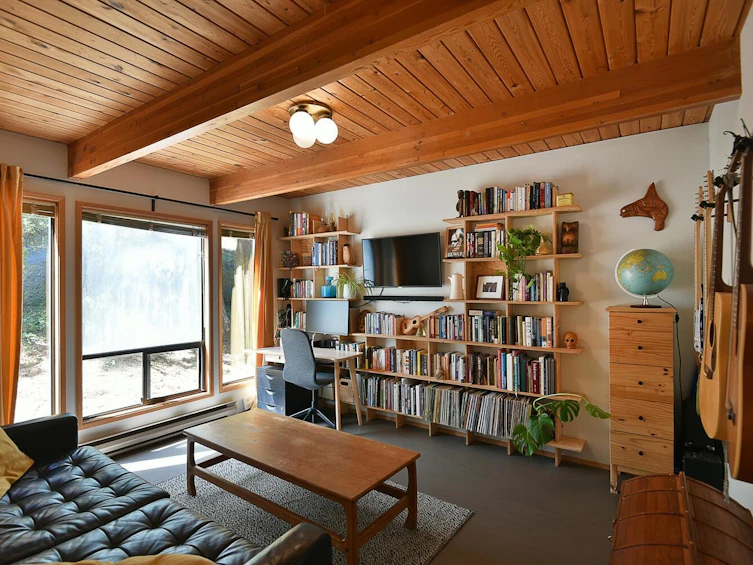 6318 N Gale Avenue, Sechelt, BC, V7Z 0P8 - 7