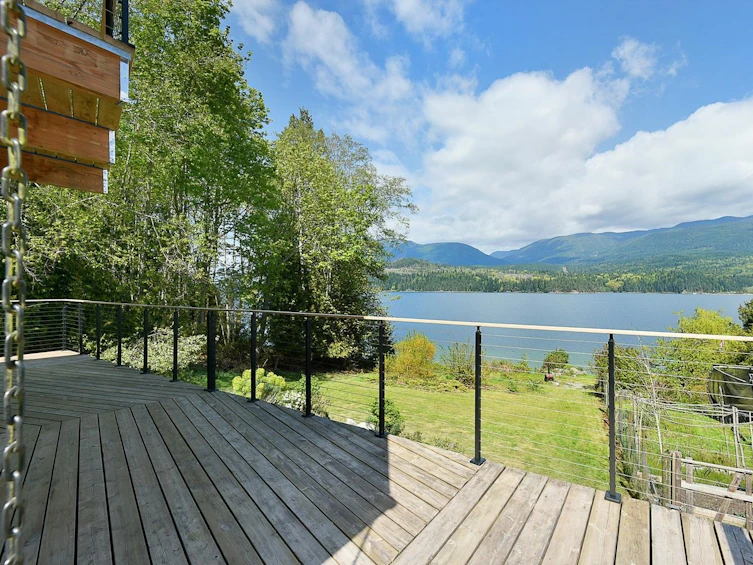 6318 N Gale Avenue, Sechelt, BC, V7Z 0P8 - 12