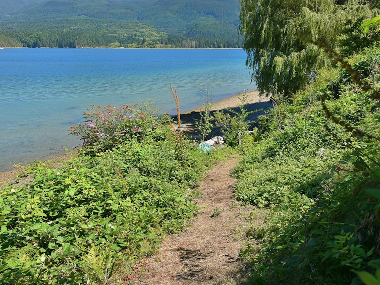 6318 N Gale Avenue, Sechelt, BC, V7Z 0P8 - 29