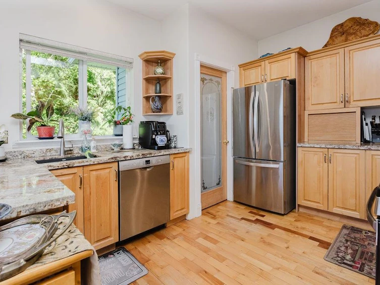5872 Deerhorn Drive, Sechelt, BC, V7Z 0E1 - 13