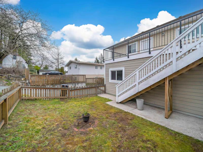 2123 Seventh Avenue - 5
