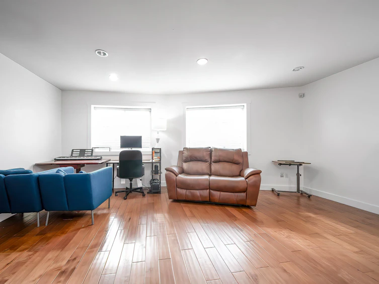 2123 Seventh Avenue, New Westminster, BC, V3M 2L7 - 32