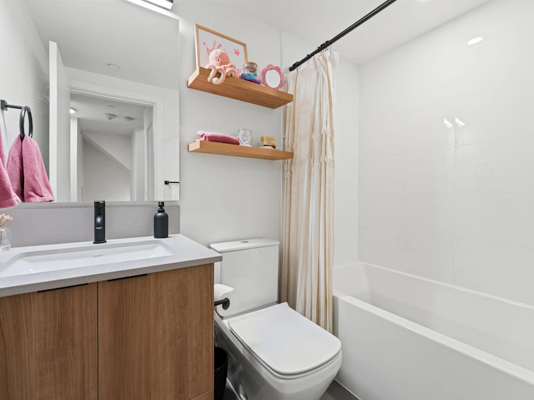 7-533 E 3rd Street, North Vancouver, BC, V7L 1G4 - 28