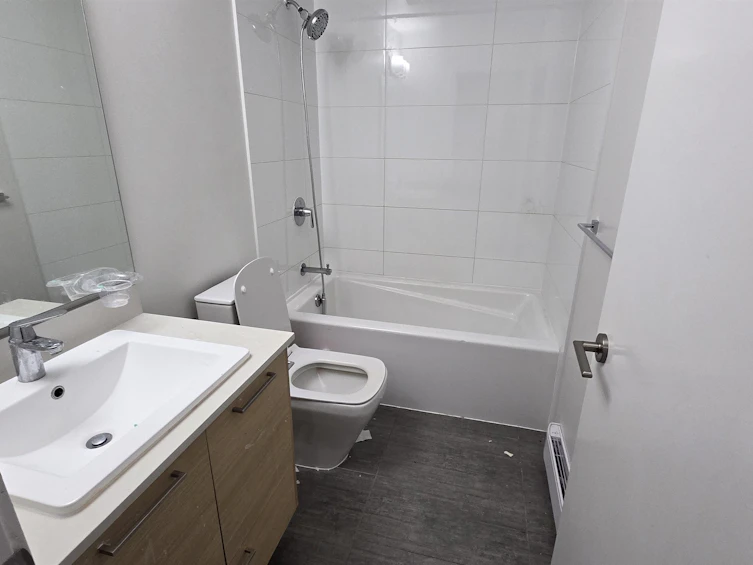 708-18505 Laurensen Place, Surrey, BC, V4N 6R7 - 20