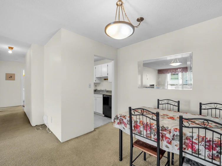305-8720 Lansdowne Road, Richmond, BC, V6X 1B9 - 4
