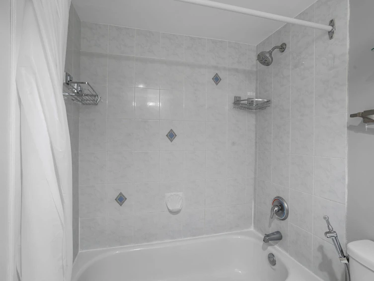 1605-3737 Bartlett Court, Burnaby, BC, V3J 7E3 - 18