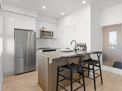 314-32838 Landeau Place - 4