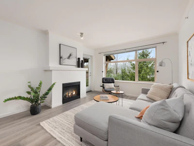 401-300 Klahanie Drive - 2