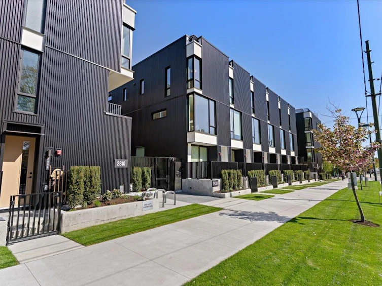 231-2830 Nanaimo Street, Vancouver, BC, V5N 0E3 - 3