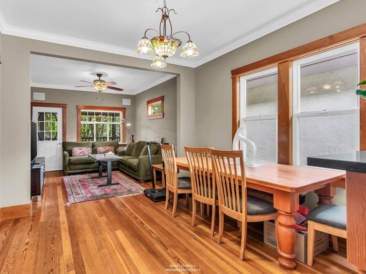 822 E 22nd Avenue, Vancouver, BC, V5V 1V7 - 11