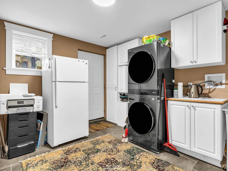 822 E 22nd Avenue, Vancouver, BC, V5V 1V7 - 7