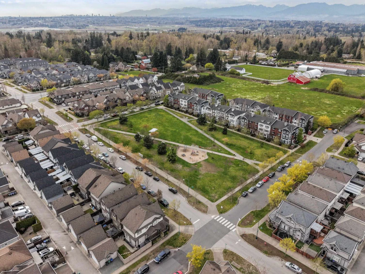 9-7177 194a Street, Surrey, BC, V4N 6V6 - 28