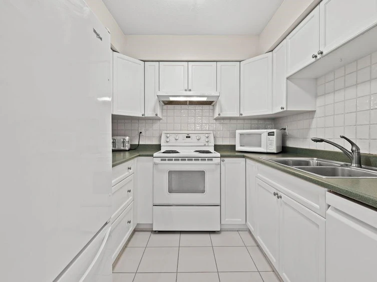 308-1476 W 10th Avenue, Vancouver, BC, V6H 1J9 - 9