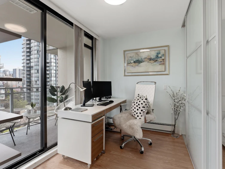 1104-175 W 1st Street, North Vancouver, BC, V7M 3N9 - 22