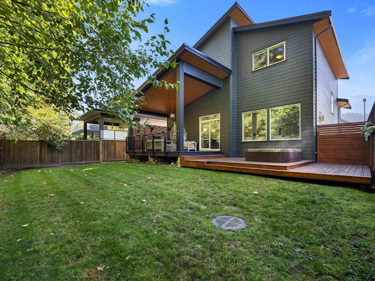39349 Falcon Crescent, Squamish, BC, V8B 0Y9 - 18