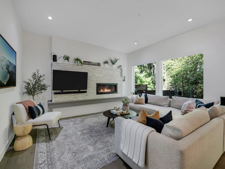 39349 Falcon Crescent, Squamish, BC, V8B 0Y9 - 3