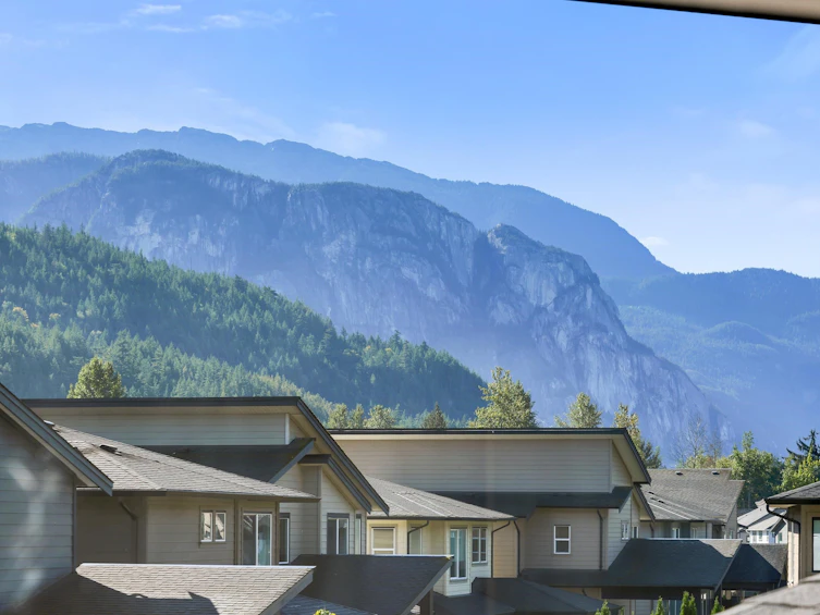 39349 Falcon Crescent, Squamish, BC, V8B 0Y9 - 32