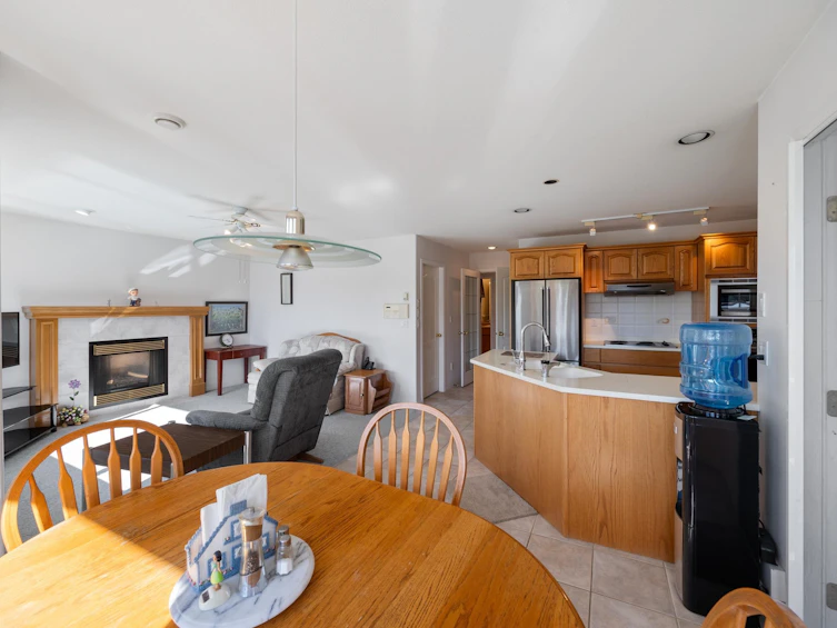 7055 Gray Avenue, Burnaby, BC, V5J 3Y9 - 13