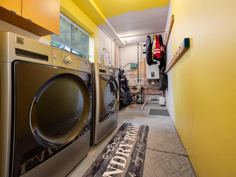 4607 Irmin Street, Burnaby, BC, V5J 1Y1 - 40