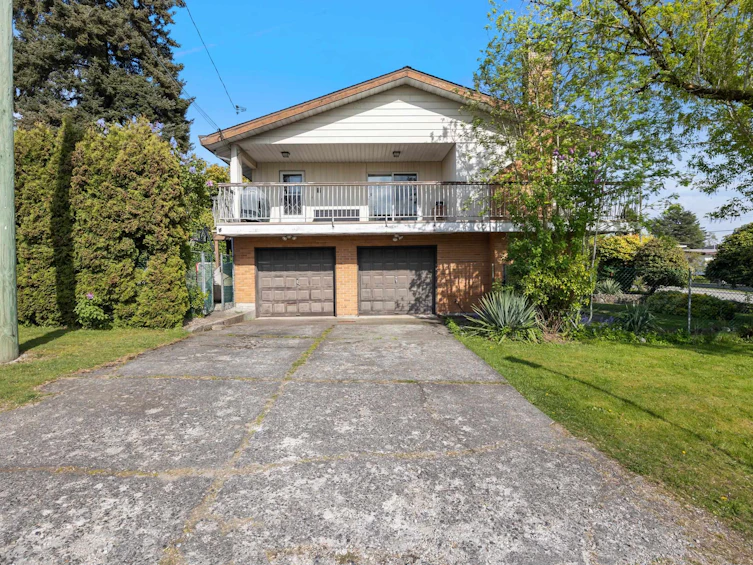 4607 Irmin Street, Burnaby, BC, V5J 1Y1 - 3