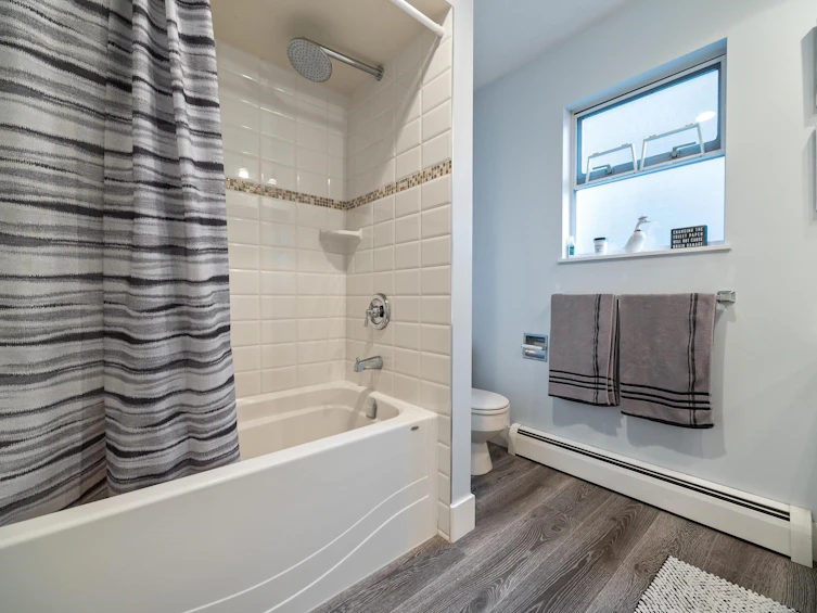 4607 Irmin Street, Burnaby, BC, V5J 1Y1 - 33