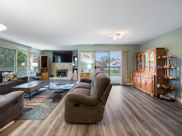 4607 Irmin Street, Burnaby, BC, V5J 1Y1 - 9