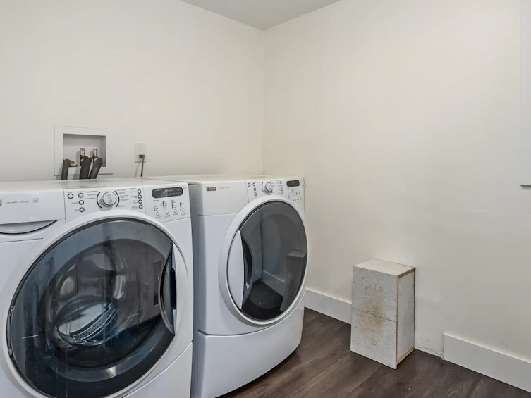 8442 Harms Street, Mission, BC, V2V 6G2 - 27
