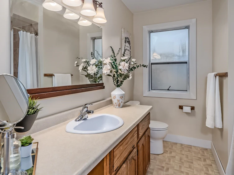 8442 Harms Street, Mission, BC, V2V 6G2 - 22