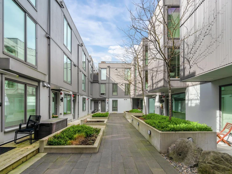 8-531 E 16th Avenue, Vancouver, BC, V5T 2V1 - 25