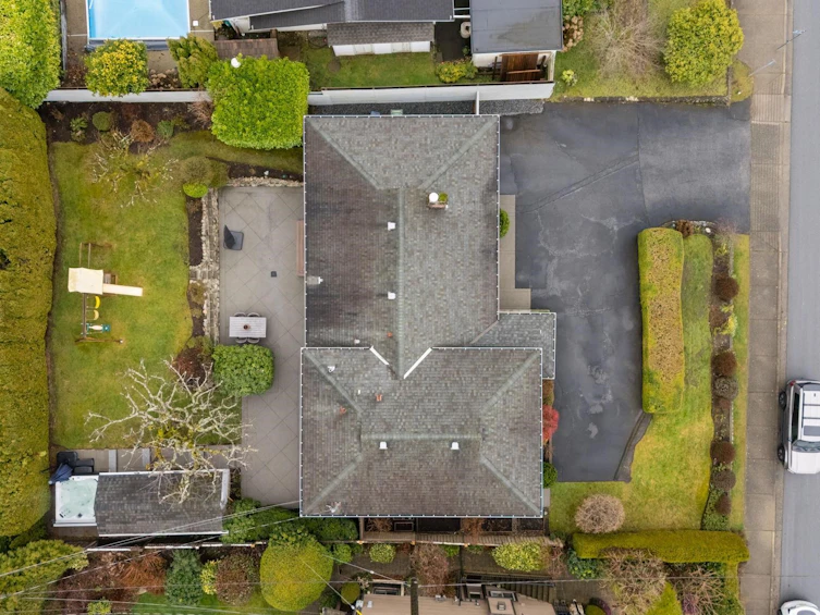 4384 Highland Boulevard, North Vancouver, BC, V7R 2Z9 - 39