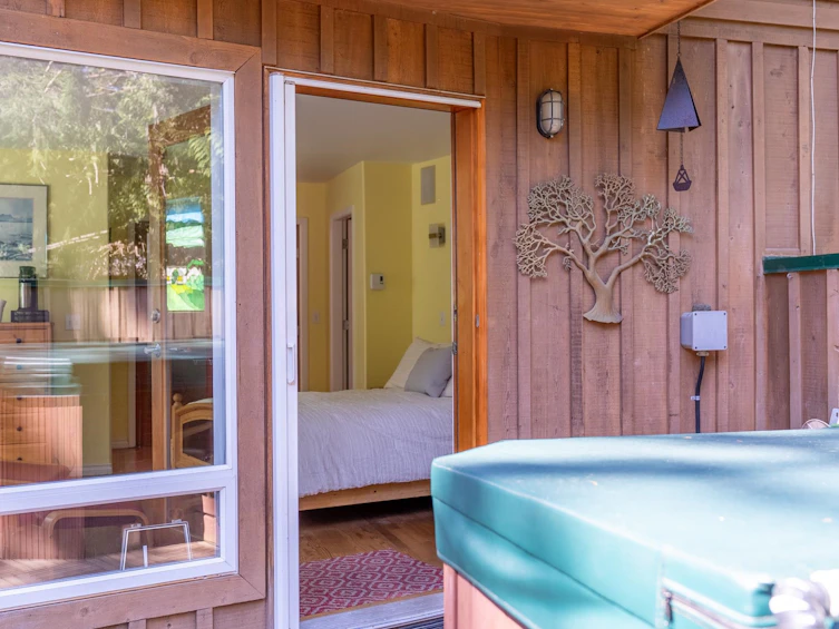 486 Bluff Way, Mayne Island, BC, V0N 2J2 - 20
