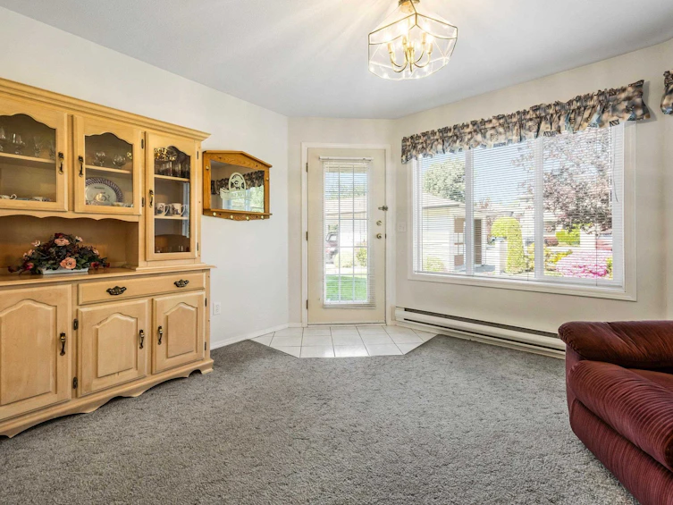 15-46350 Cessna Drive, Chilliwack, BC, V2P 7W3 - 17