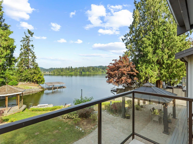 9233 Hayward Street, Mission BC V4S 1J1