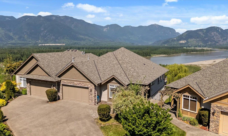 33-43777 Chilliwack Mountain Road