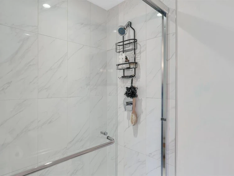 207-14550 Winter Crescent, Surrey, BC, V4P 0G4 - 32