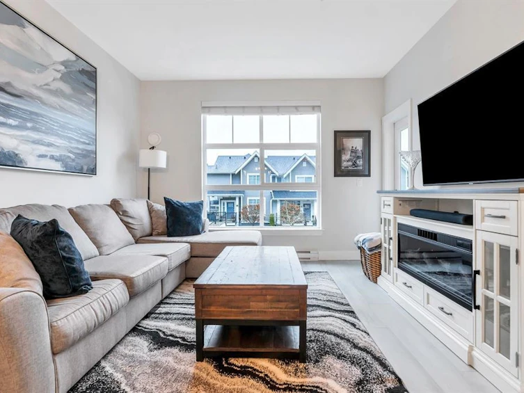 207-14550 Winter Crescent, Surrey, BC, V4P 0G4 - 16