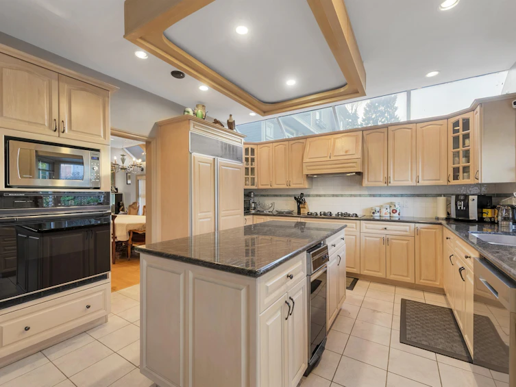 9731 Alberta Road, Richmond, BC, V6Y 1T7 - 6