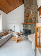 206 6117 Eagle Drive
