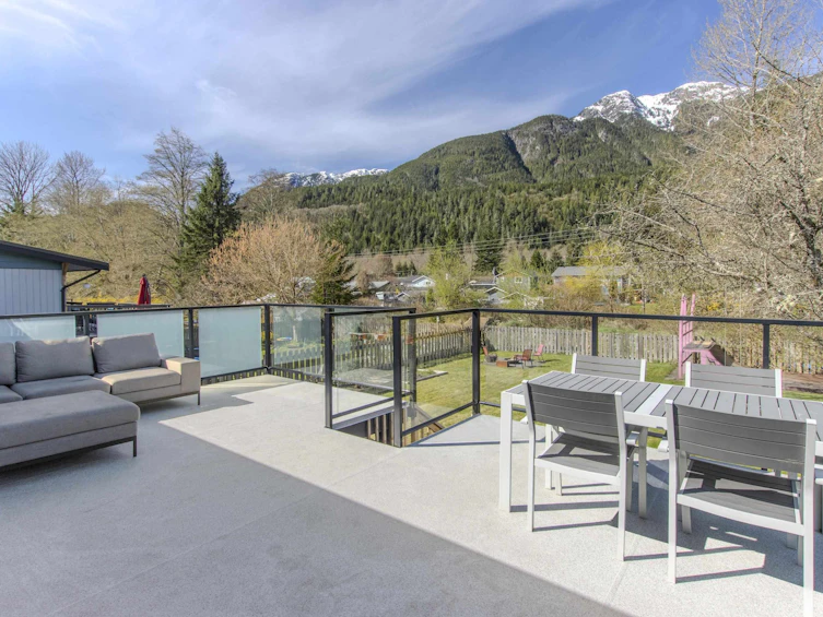 41557 Rod Road, Squamish, BC, V0N 1H0 - 11