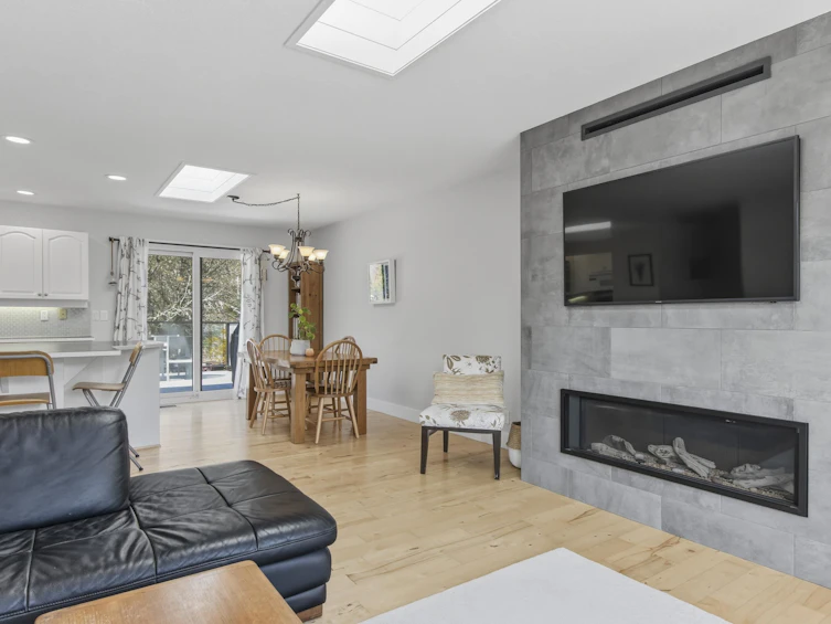 41557 Rod Road, Squamish, BC, V0N 1H0 - 3