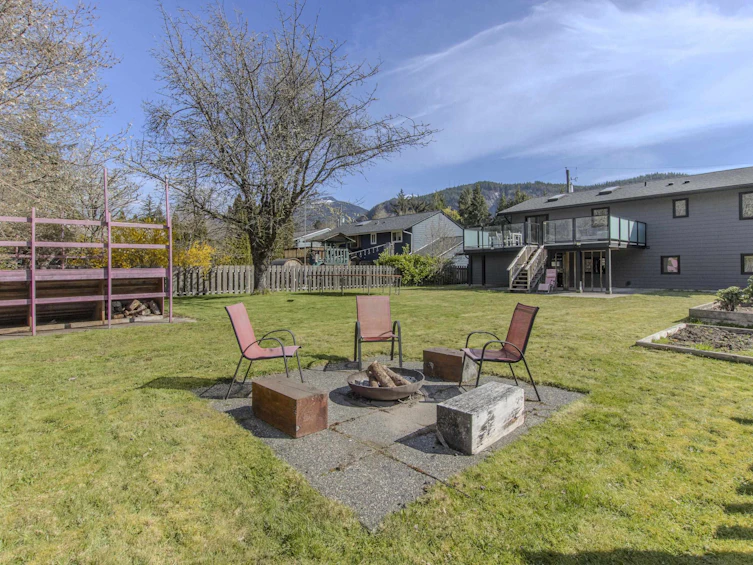 41557 Rod Road, Squamish, BC, V0N 1H0 - 15