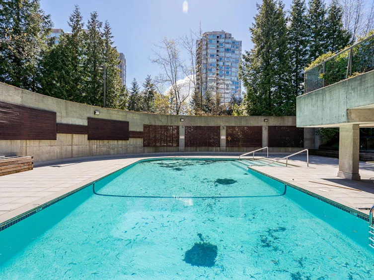 2101-9521 Cardston Court, Burnaby, BC, V3N 4R8 - 39