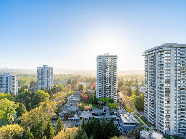 2101-9521 Cardston Court, Burnaby, BC, V3N 4R8 - 28