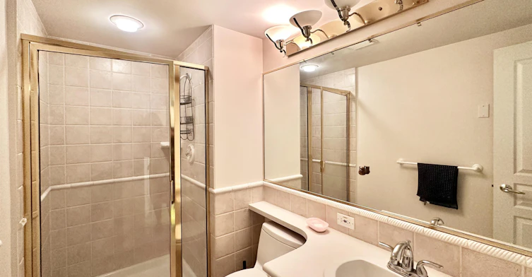 205-5615 Hampton Place, Vancouver, BC, V6T 2H1 - 3