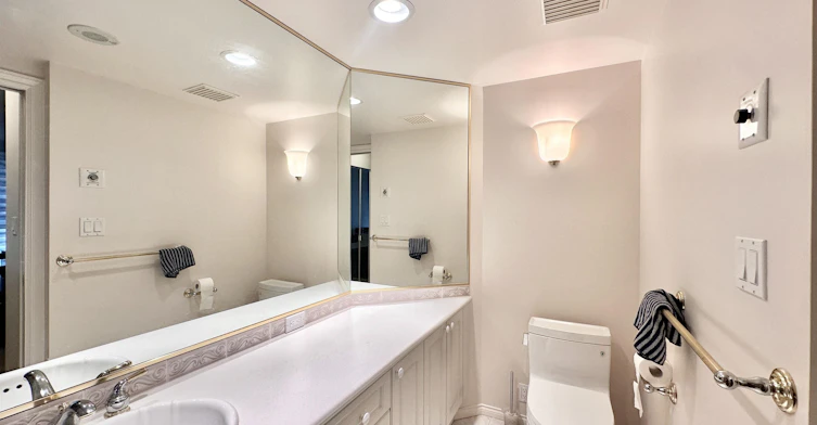 205-5615 Hampton Place, Vancouver, BC, V6T 2H1 - 8