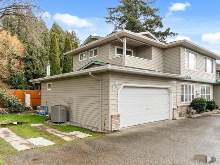 5-46209 Cessna Drive, Chilliwack, BC, V2P 1A7