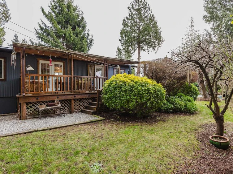 3366 Richards Road, Roberts Creek, BC, V0N 2W2 - 3