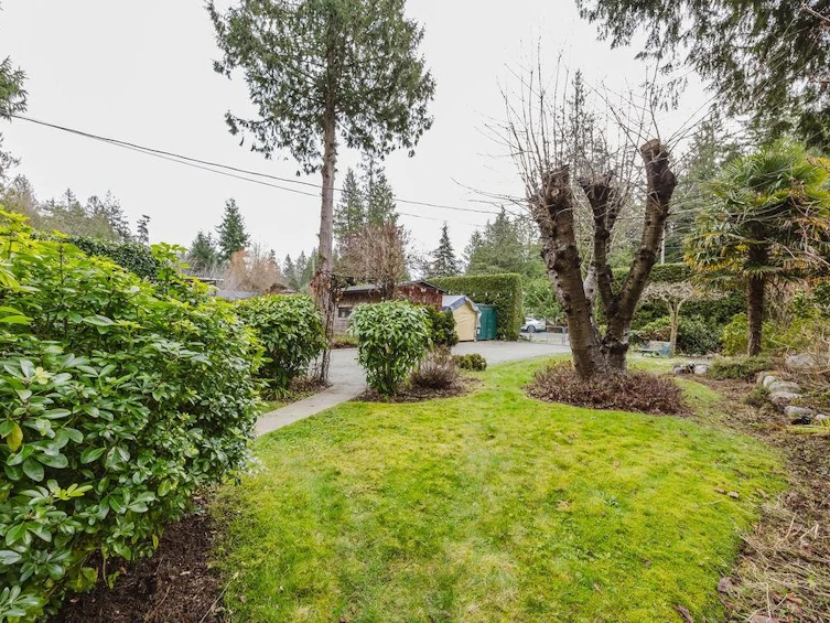 3366 Richards Road, Roberts Creek, BC, V0N 2W2 - 26